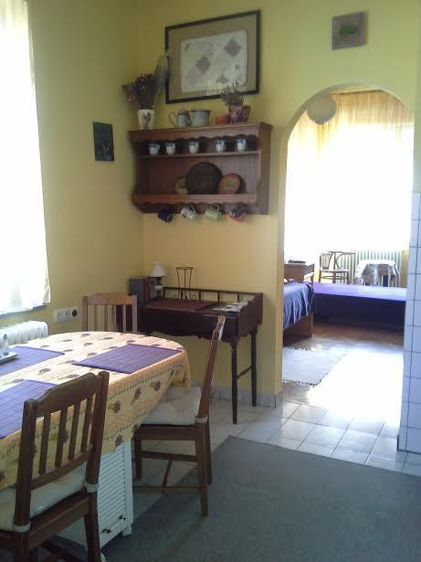 Levandium Apartman Apartment Мисколк Екстериор снимка