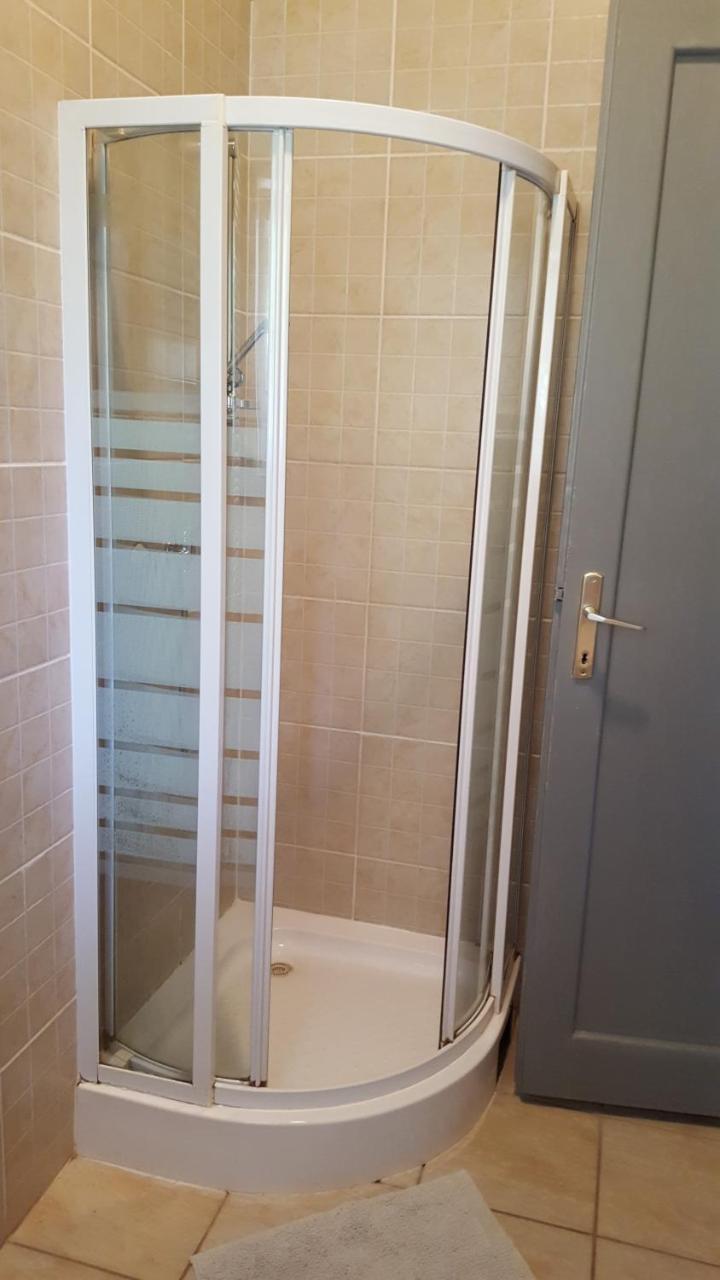 Levandium Apartman Apartment Мисколк Екстериор снимка